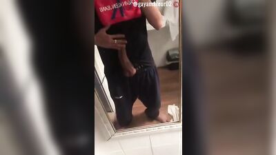 Big Dick Tracksuit Boys Solo Porn - Amateur Big Cocks