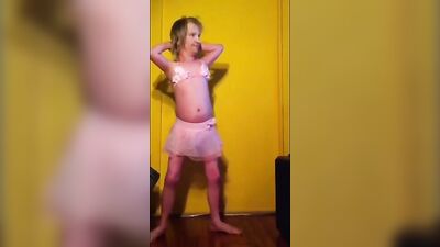 Gayjoonas Funny Dance-Boys Blissful Adventure!