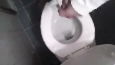 Asian Cutie Masterbates in Public! Japanese cute boy105