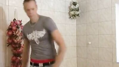 Cum on his ass - 498