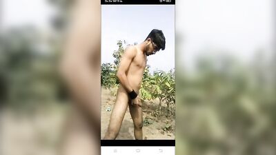 Big Dicks Show: The Ultimate Gay Porn Experience!