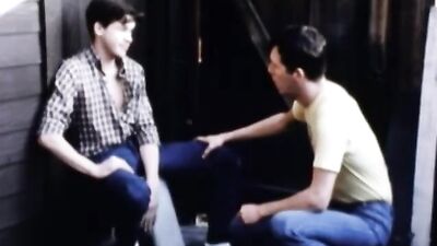 Log Jammin Frat Boy Cum Shots: Gay Porn Videos 1982!