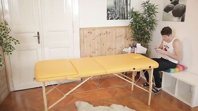 Husky Guys Bareback Cum Shots Group Sex Handjob Oral Porn Twinks - Rubax Videos HD Collection!