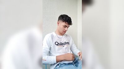 Golden Piss - The Ultimate Amateur Fetish Adventure