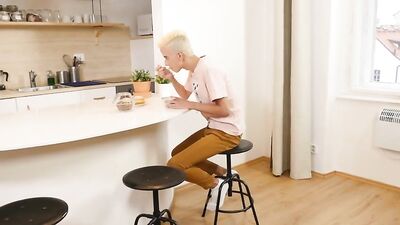 Hung Twinks Revenge: Cumshot Mayhem in HD!