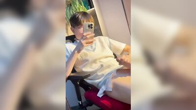 Young Cutie Cums in Happy Ending