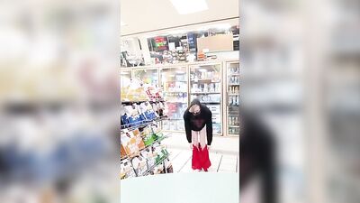 Risky Teen Handjob in the Shop - Gay Porn Tube Experience!