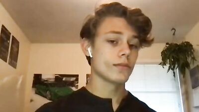 He's gotta wank to pay rent