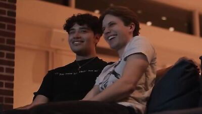 Love Knows No Bounds - A Queer Romance