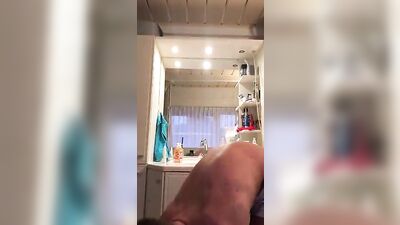 Muscle Boys Amateur Web-Cam Solo: Jock Wetting His Undies Fun!