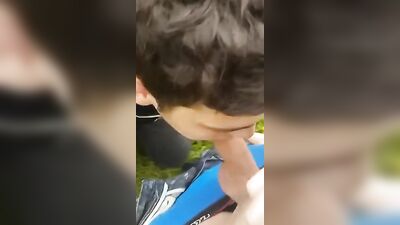 Outdoor Blowjob & Cum Swallowing Adventure - Exploring Gay Porn Video!