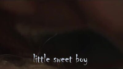 Young Gay Cam Boy Cumming Live in Front of the Webcam