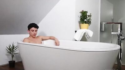 Bareback Bros with Big Cocks - Oral Fun and Facials