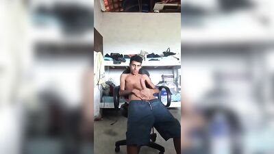 Young Latino Boy with Huge Cock Masturbating - Solo Short Film Magro Exibindo Pau Enorme
