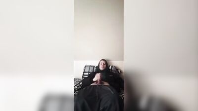 Young Web-Cam Boy: Nude Solo Wank Fun Action Cum Shots