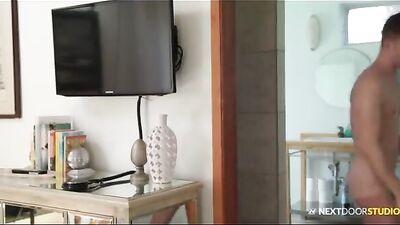 Gangbang Muscle Twink: Raw Handymans Bareback Oral Play