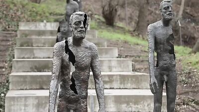 Cum Home With Me - 253: The Ultimate Gay Porn Experience!