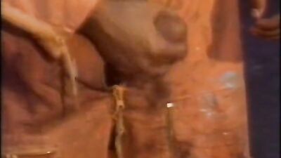 French Vintage The Twink Delivery Boy - Bareback Action in the Streets!