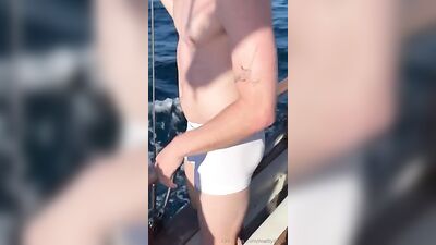British Diver Matty Lee: Frat Guys in Gay Porn Video!