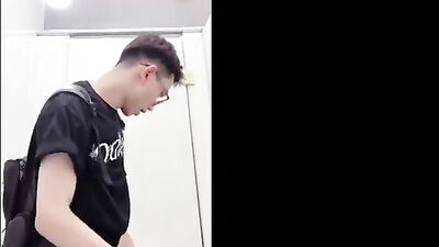 Asian Nerdy Boy Jerked Off in Gay Porn Web-Cam Cum Shots!