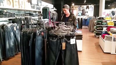 Golden showers in the shopping mall: Twink handjobs and pisses hard!