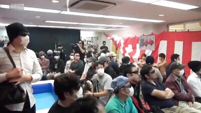 Gay Tokyo Game Fest: Guess The Flavor & Twister With Models!