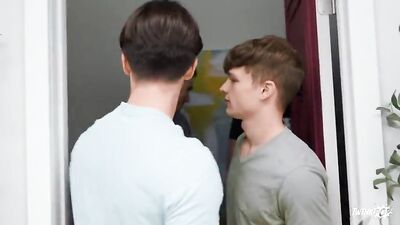 Gay Porn Thrills - Big Cocks Action Ass Play Bareback Game Day Ends Sex