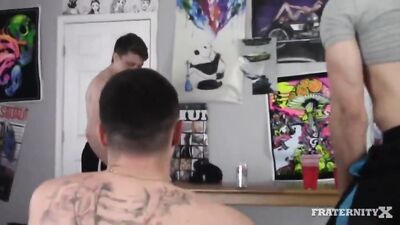 Hardcore Fucking in Dorm Room: Gay Porn Action Amateur Ass Cum Shot Group Sex