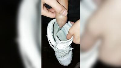 Golden Showers - Boy Pissing in his Sneakers Returns!