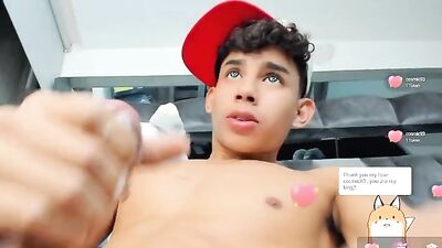 Andrew Twinks Horny Milk Show: Latino Web-Cam Cumshot Solo Handjob