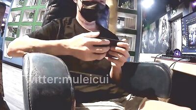 Asian Public Internet Cafe Boys Porn: Voyeurs Delight!