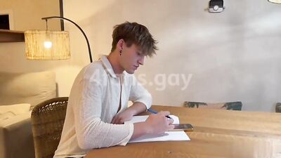 Bareback Threesome: Big Cocks, Bare Asses and Explosive Cum Shots