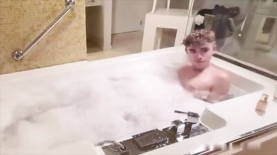 Bath Bed & Fuck: Hardcore Gay Porn Action!