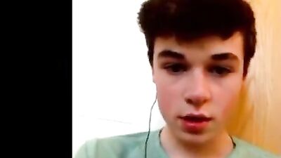 Gay Suckboy Webcam: Self-Sucking Boys in Action!