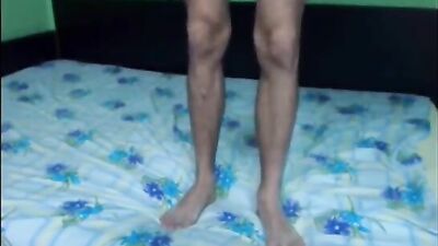 Young & Twinky: Amateur Big Cocks Solo Web-Cam Porn Experience