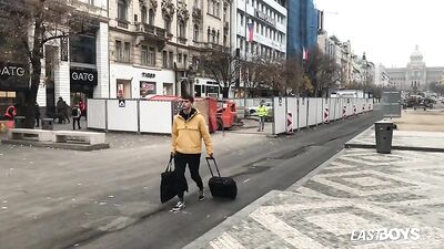 Prague Night Fever: Amateur Handjob Explosion