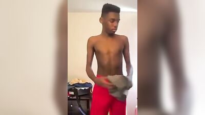 Black Twink Showdown - Big Cock Boys Porn