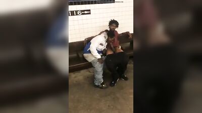 Sucking in NY Subway Station: Big Cocks Oral Adventures