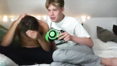 Gay Twink Cam Show Couple - Very Attractive Twinks Porn Boys!