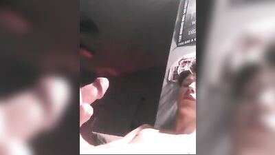 [Twit] [660] Cums a lot