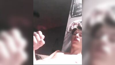 [Twit] [660] Cums a lot