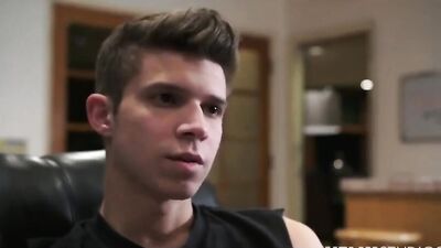 Raw Bareback Threesome: Cum-filled Oral & Anal Fun!