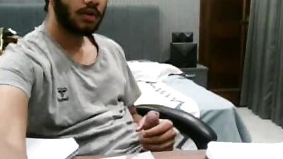 Desi Web-Cam Solo Fun: Exotic Asian Students Get Naughty!