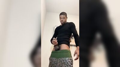 Black Str8 Guy Jerks Off: The Ultimate Cum Shots Handjob Experience!