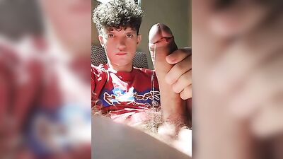 Pre-Amateur Big Cocks Fetish Fun Solo Twink Voyeur - Lad Has a Lot of Pre!