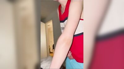 Morning Delights: Wake up for this hot jerking action!