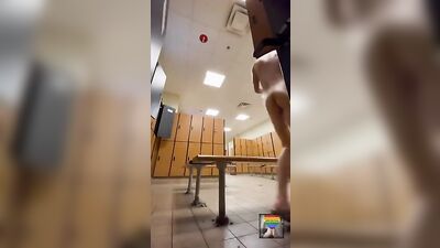 Boner Walk in Public - Solo Sex Outside Web-Cam Adventure