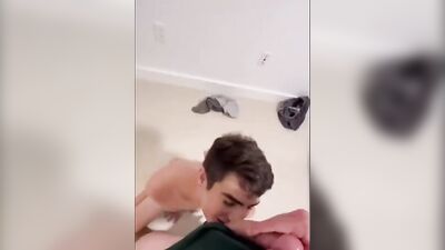 Young secret army lad uses his sub when on leave