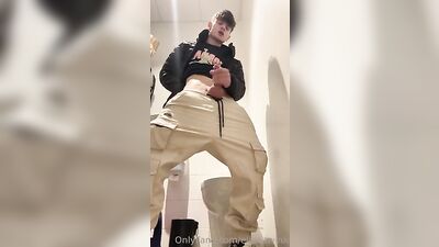 Twink Porn in Public Room: Cum Shots and Handjobs!