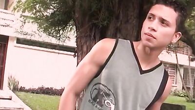 Bareback Frenzy: Latino Twinks Cum Shots and Oral Pleasures!